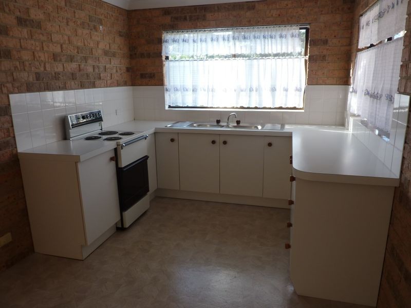 2B Wallace St, Mollymook NSW 2539