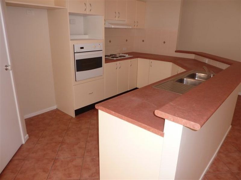 125 Leo Dr, Narrawallee NSW 2539