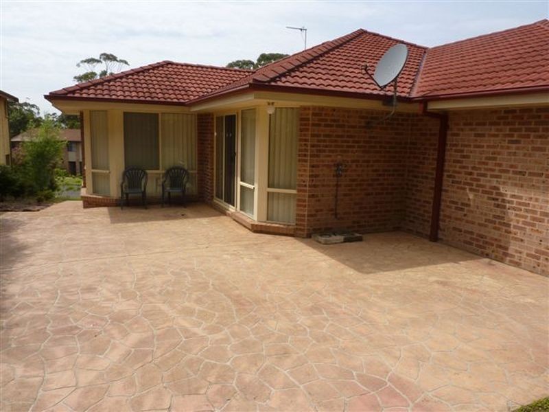 125 Leo Dr, Narrawallee NSW 2539