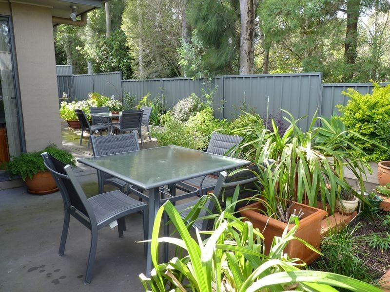 4B Price Parkway, Milton NSW 2538