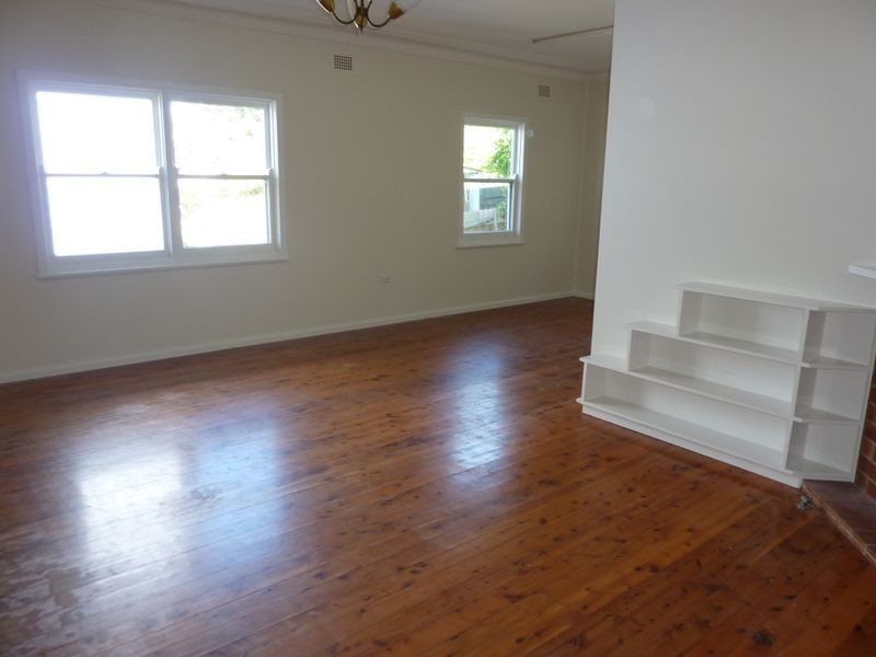 78 Seaview St, Mollymook NSW 2539