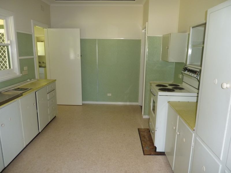78 Seaview St, Mollymook NSW 2539
