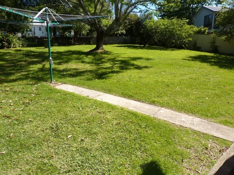 78 Seaview St, Mollymook NSW 2539