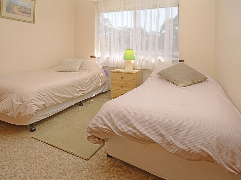 35 Carroll Avenue, Mollymook NSW 2539