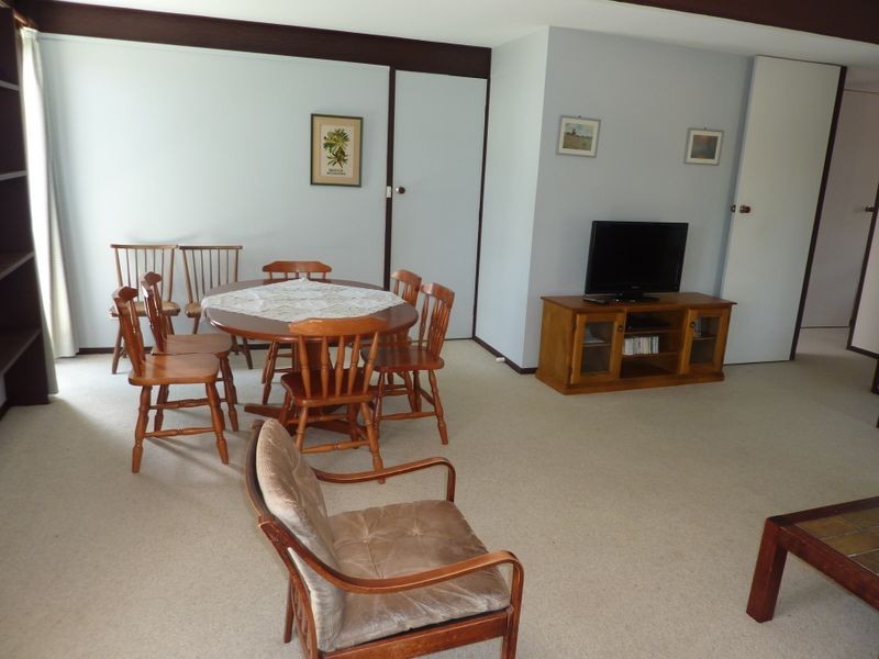 10 Surfers Ave, Narrawallee NSW 2539