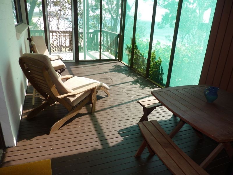 10 Surfers Ave, Narrawallee NSW 2539