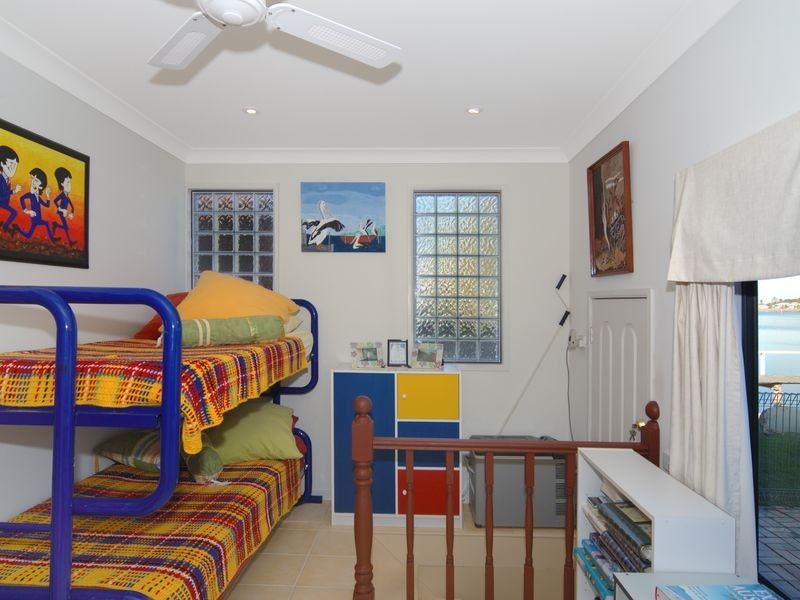 4 McDonald Parade, Burrill Lake NSW 2539