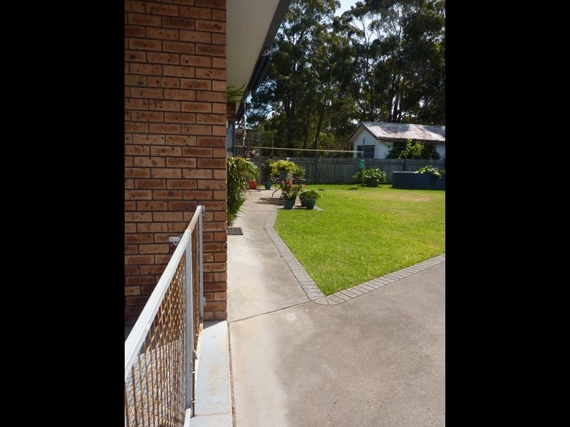 11 Mercury Drive, Lake Tabourie NSW 2539