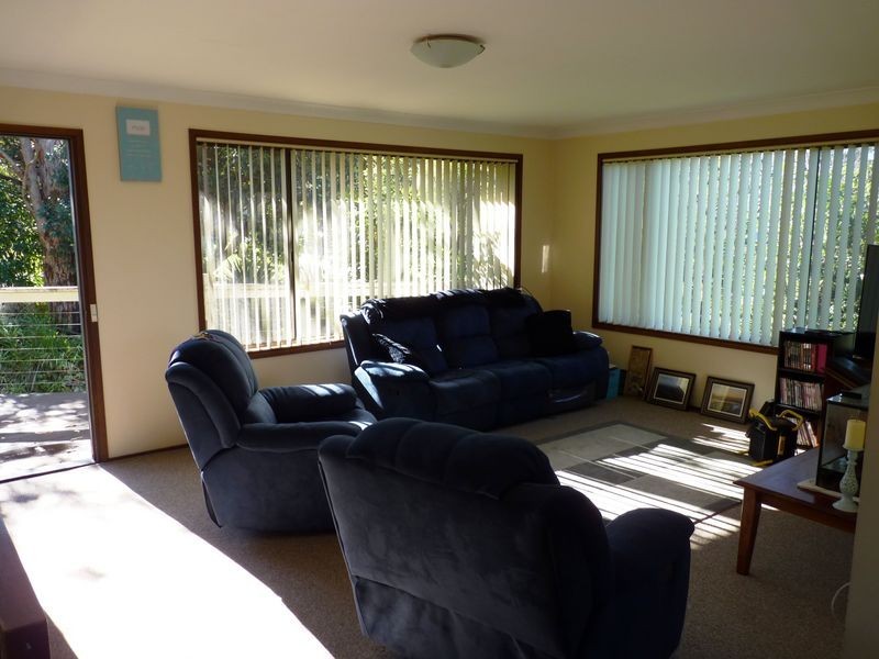 25 Bannister Head Road, Mollymook NSW 2539