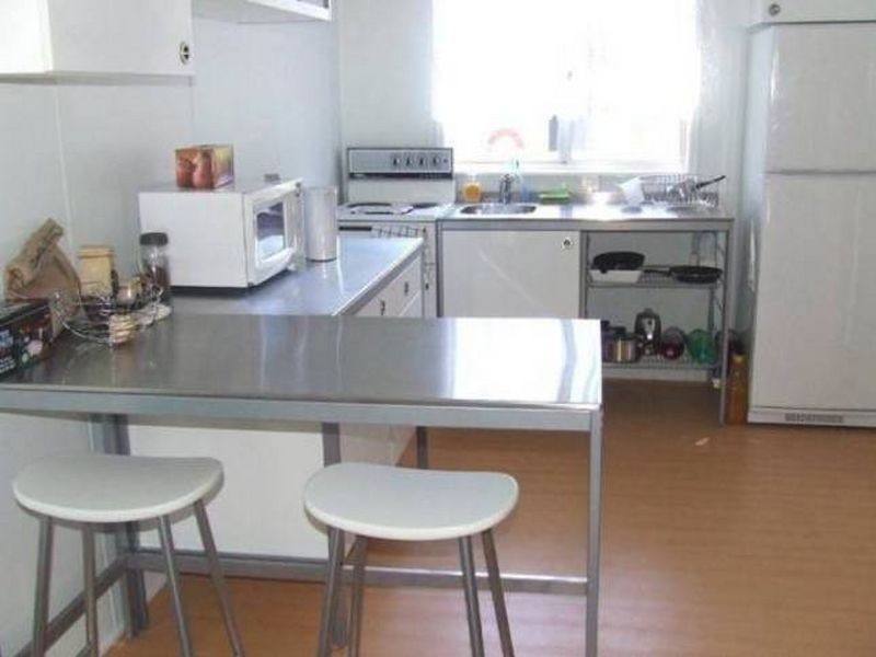 28 Bangalow St, Narrawallee NSW 2539