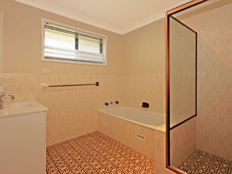 29 Hilltop Crescent, Mollymook NSW 2539