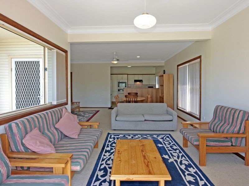 71 Mitchell Parade, Mollymook NSW 2539