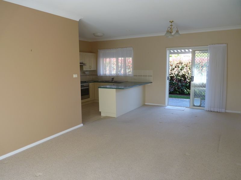 2/68 North Street, Ulladulla NSW 2539