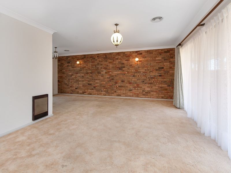 17 Augenaut Avenue, Ulladulla NSW 2539