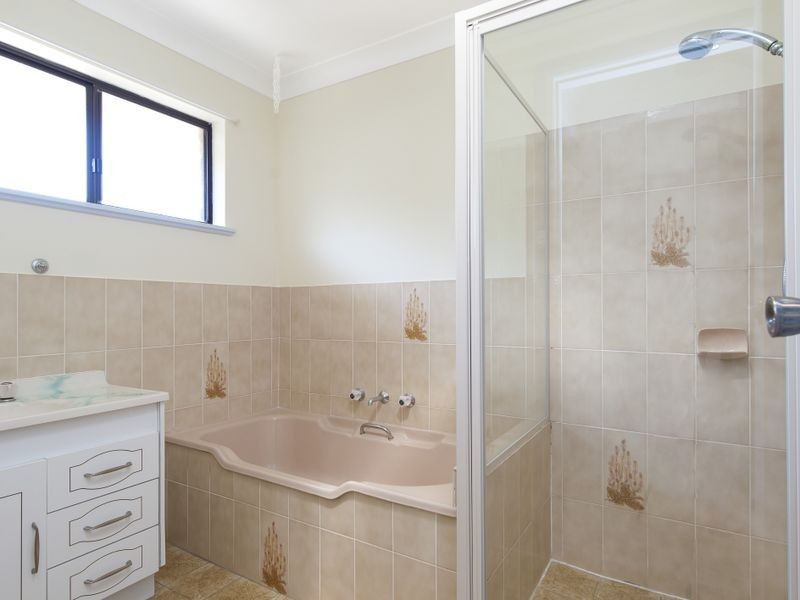 17 Augenaut Avenue, Ulladulla NSW 2539