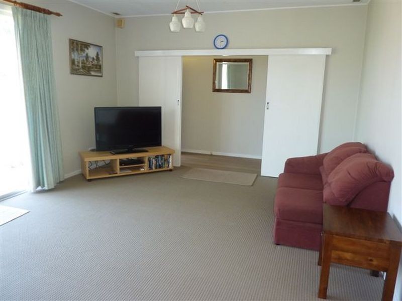 17 Davies St, Mollymook NSW 2539