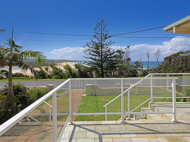 23 Seaside Parade, Dolphin Point NSW 2539
