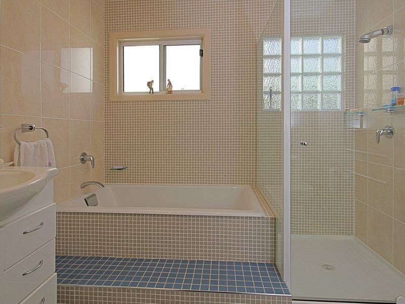 23 Seaside Parade, Dolphin Point NSW 2539