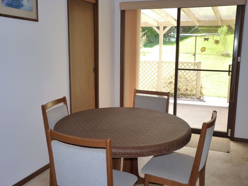 44 Valley Drive, Mollymook NSW 2539