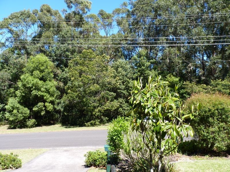 44 Valley Drive, Mollymook NSW 2539