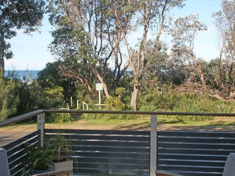 51 Matron Porter Drive, Narrawallee NSW 2539