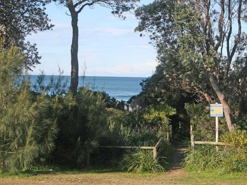 51 Matron Porter Drive, Narrawallee NSW 2539