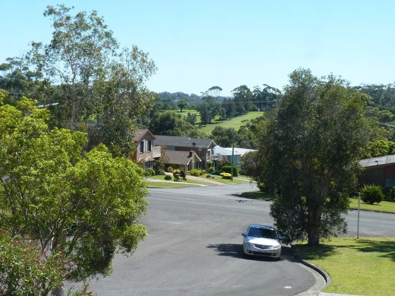 1/3 Lilly Place, Mollymook NSW 2539