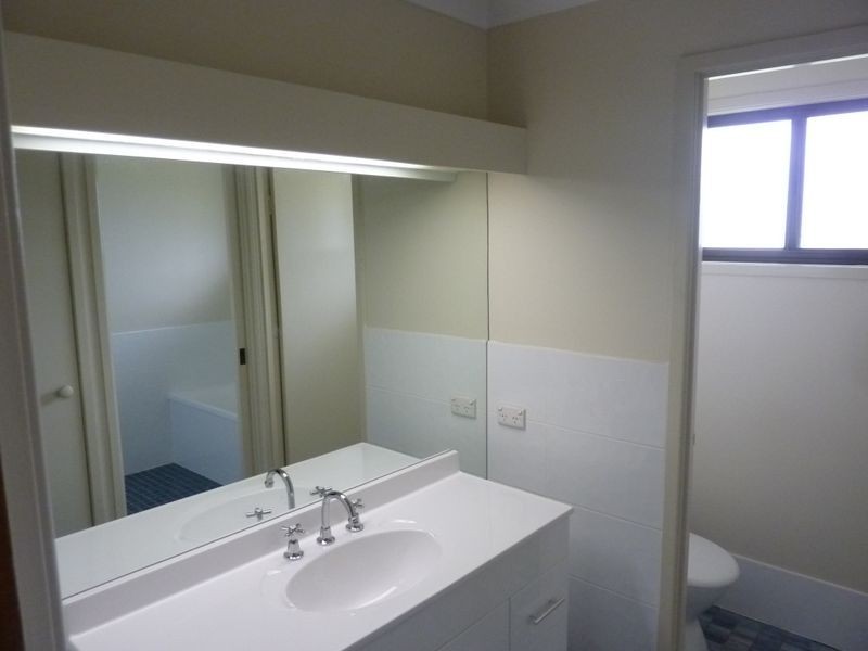 11 Augenaut Avenue, Ulladulla NSW 2539