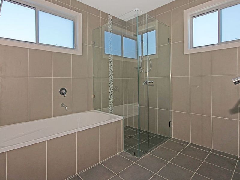 13 Seaside Pde, Dolphin Point NSW 2539