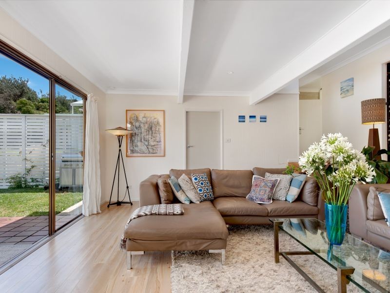 6 Rennies Beach Close, Ulladulla NSW 2539