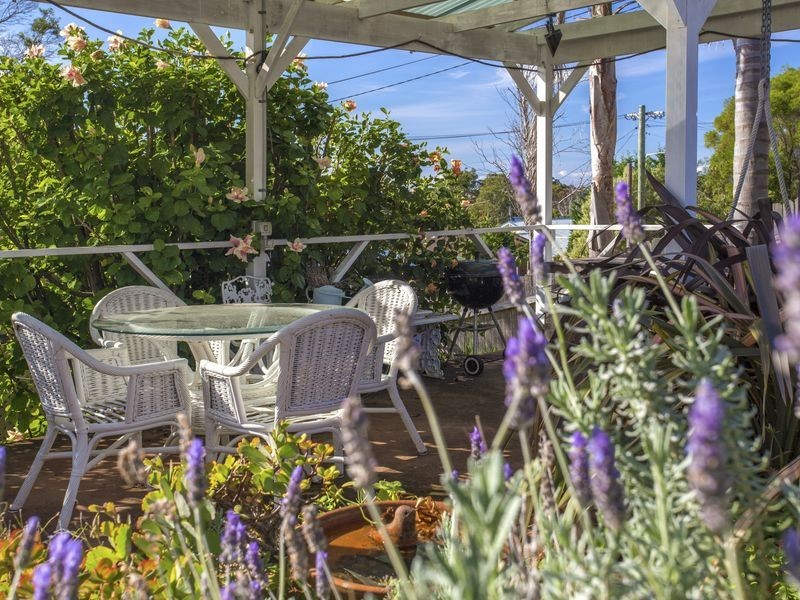 5 Forest Way, Mollymook NSW 2539