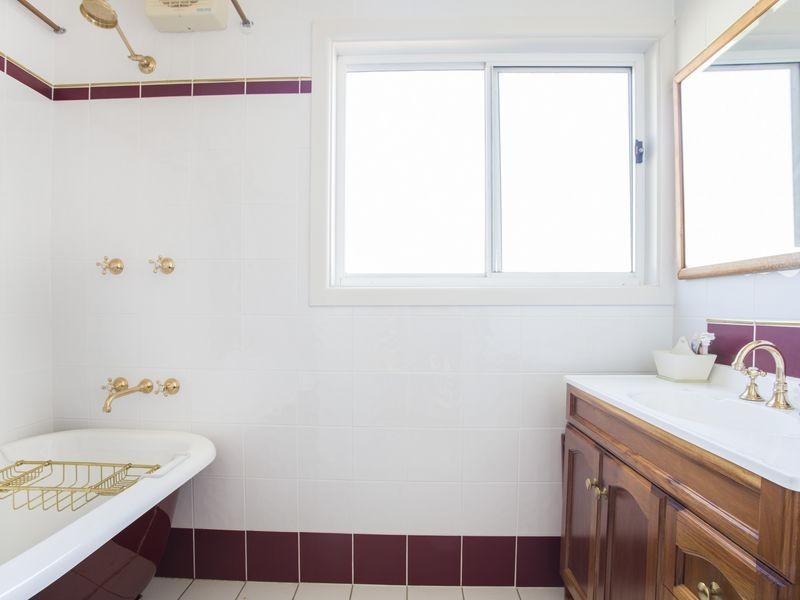 5 Forest Way, Mollymook NSW 2539
