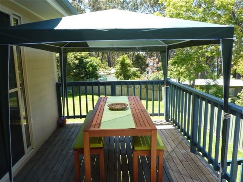 51 Wyoming Ave, Burrill Lake NSW 2539