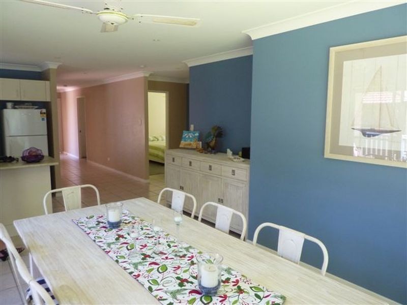 51 Wyoming Ave, Burrill Lake NSW 2539