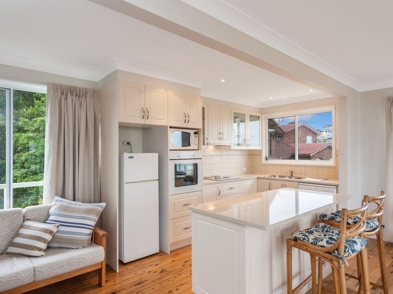 1 Bellbird Close, Mollymook NSW 2539