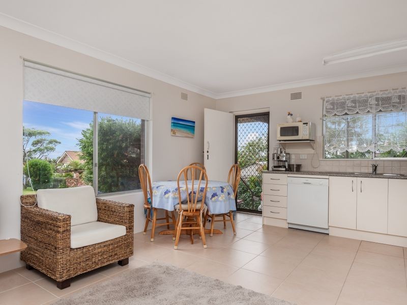 1 Bellbird Close, Mollymook NSW 2539