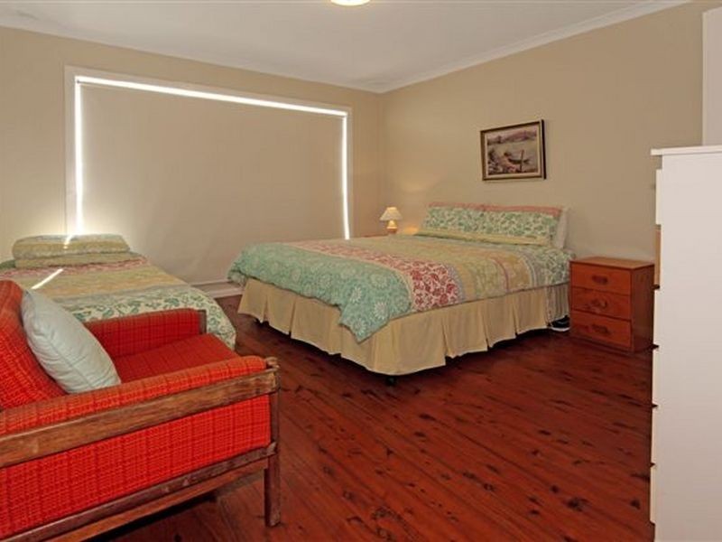 130 Mitchell Pde, Mollymook NSW 2539