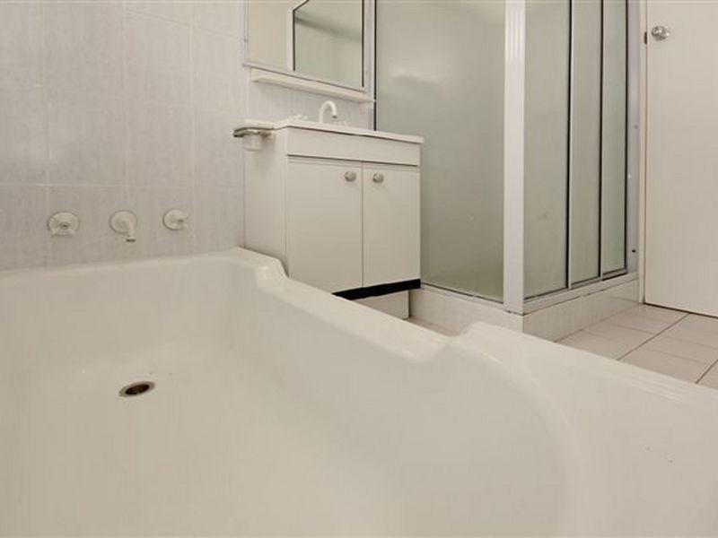 130 Mitchell Pde, Mollymook NSW 2539