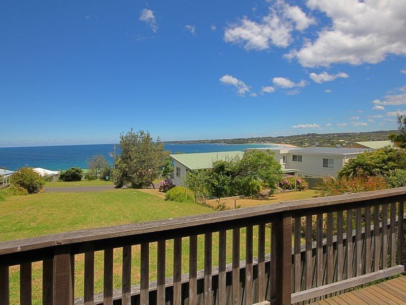 12 Jones Avenue, Mollymook NSW 2539