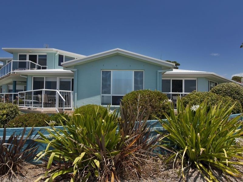 3/1 Golf Avenue, Mollymook NSW 2539