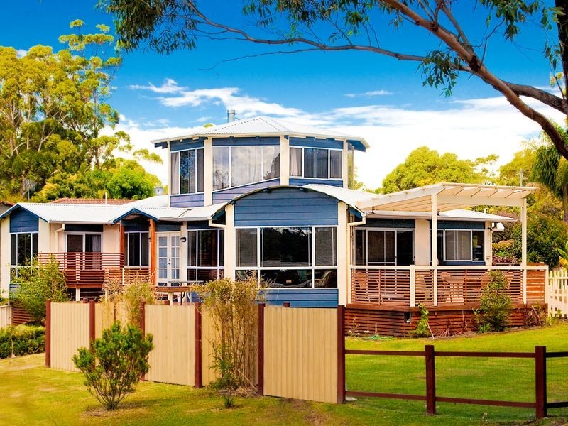 23 James Crescent, Kings Point NSW 2539