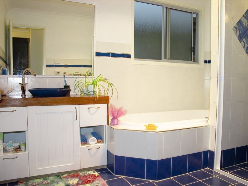 23 James Crescent, Kings Point NSW 2539
