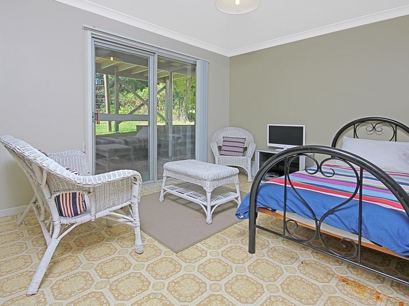 18 Manning Avenue, Narrawallee NSW 2539