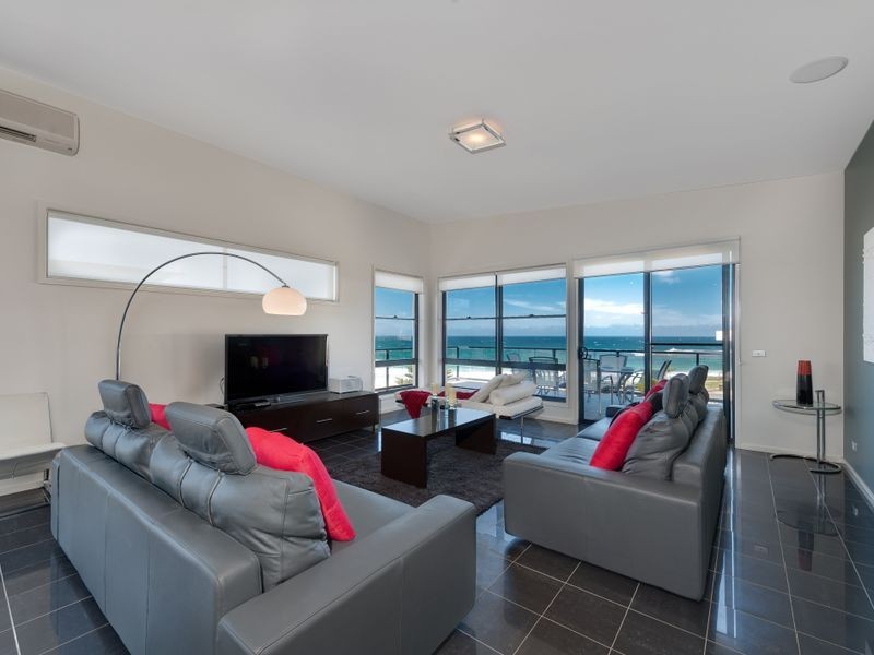 9/5-7 Golf Avenue, Mollymook NSW 2539