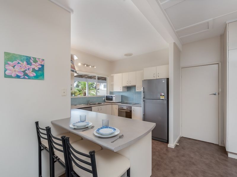 3 Mitchell Parade, Mollymook NSW 2539