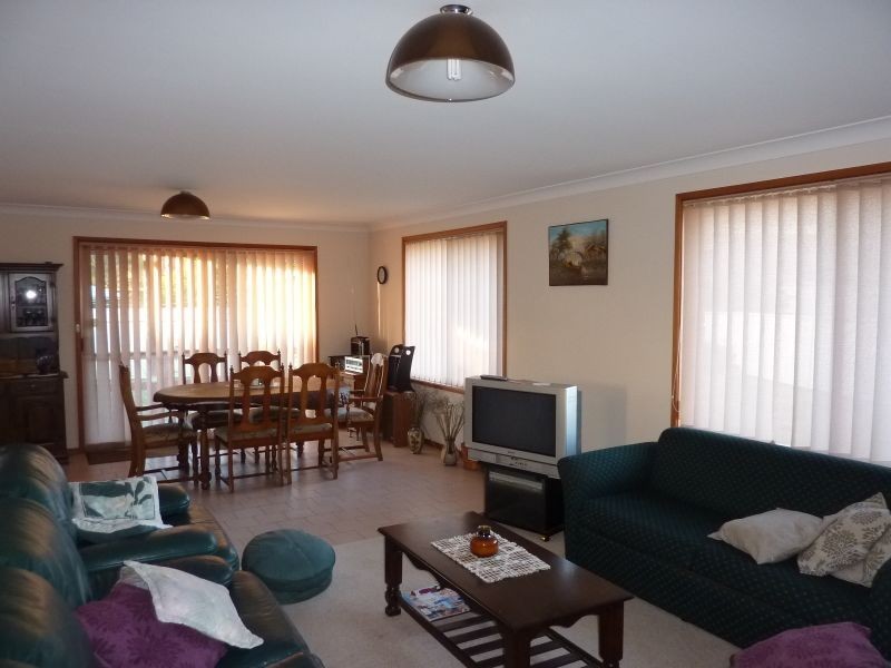 3 Lakewood Grove, Burrill Lake NSW 2539