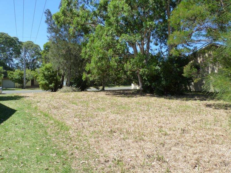 24 Lurnea Avenue, Bawley Point NSW 2539