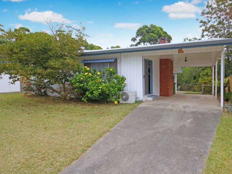 37 Bangalow Street, Narrawallee NSW 2539
