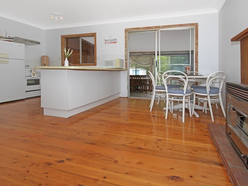 37 Bangalow Street, Narrawallee NSW 2539
