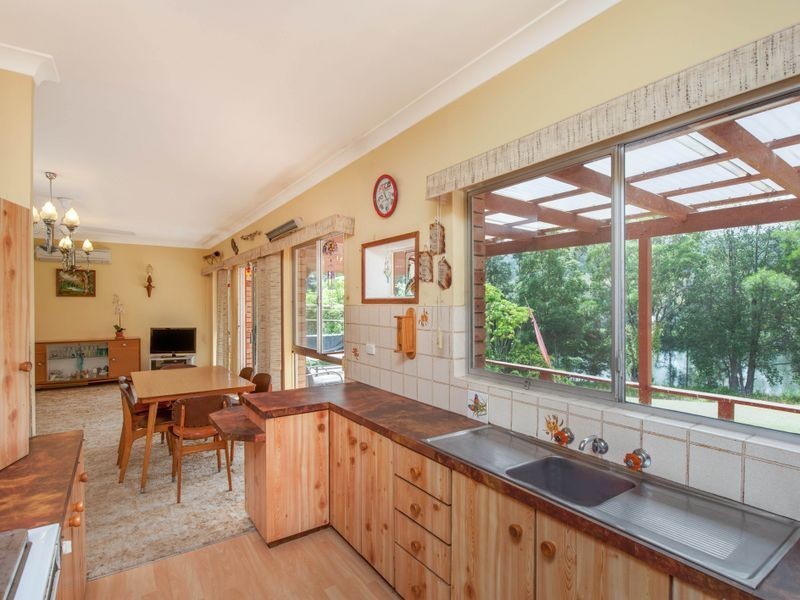 76 Anglers Parade, Fishermans Paradise NSW 2539